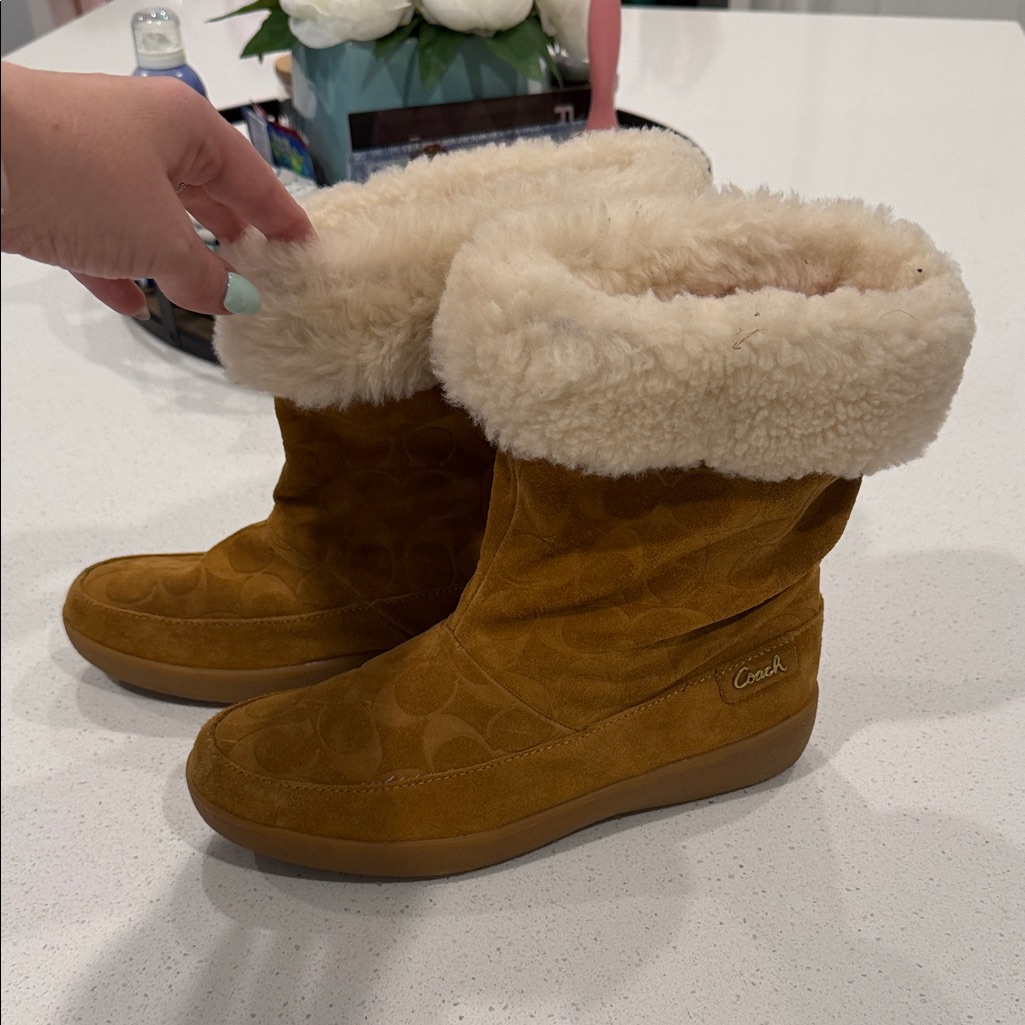 Coach Women's Brown Shearling Winter Boots